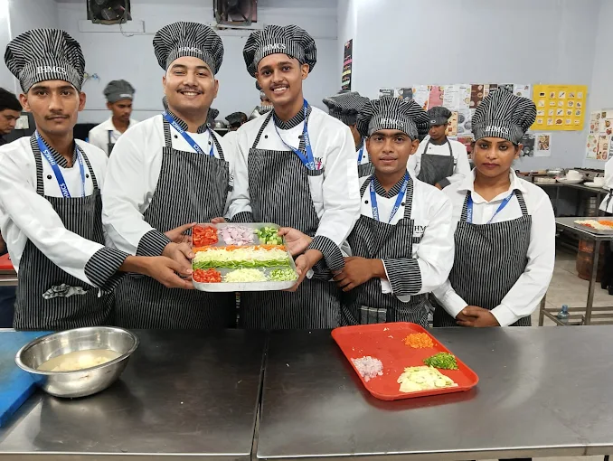 Live Kitchen Training Session at IHMCS